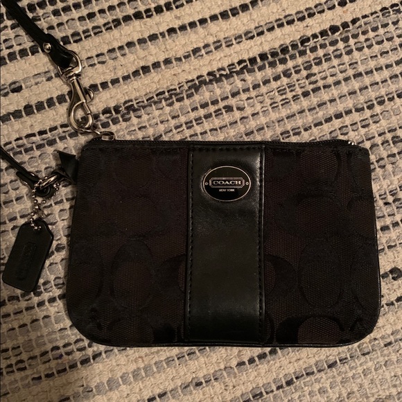 Coach Wristlet - Picture 2 of 5